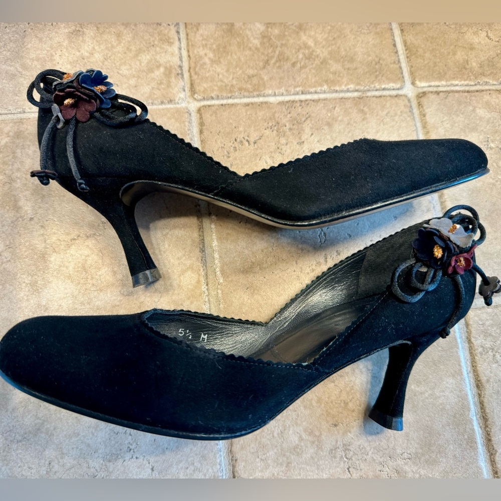 Stuart Weitzman Vintage